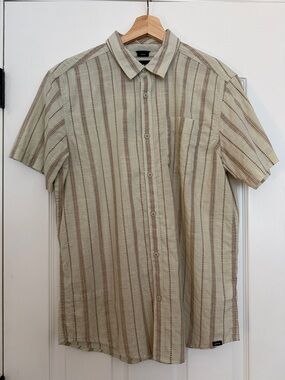Casual Prana Slim Fit Beige Striped Short-Sleeve Shirt Size M